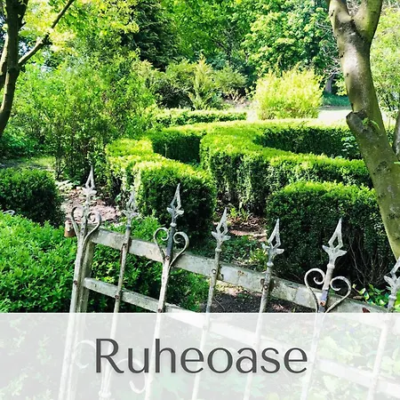 Gutshaus Volzrade & In Elbnaehe Hotel Lubtheen